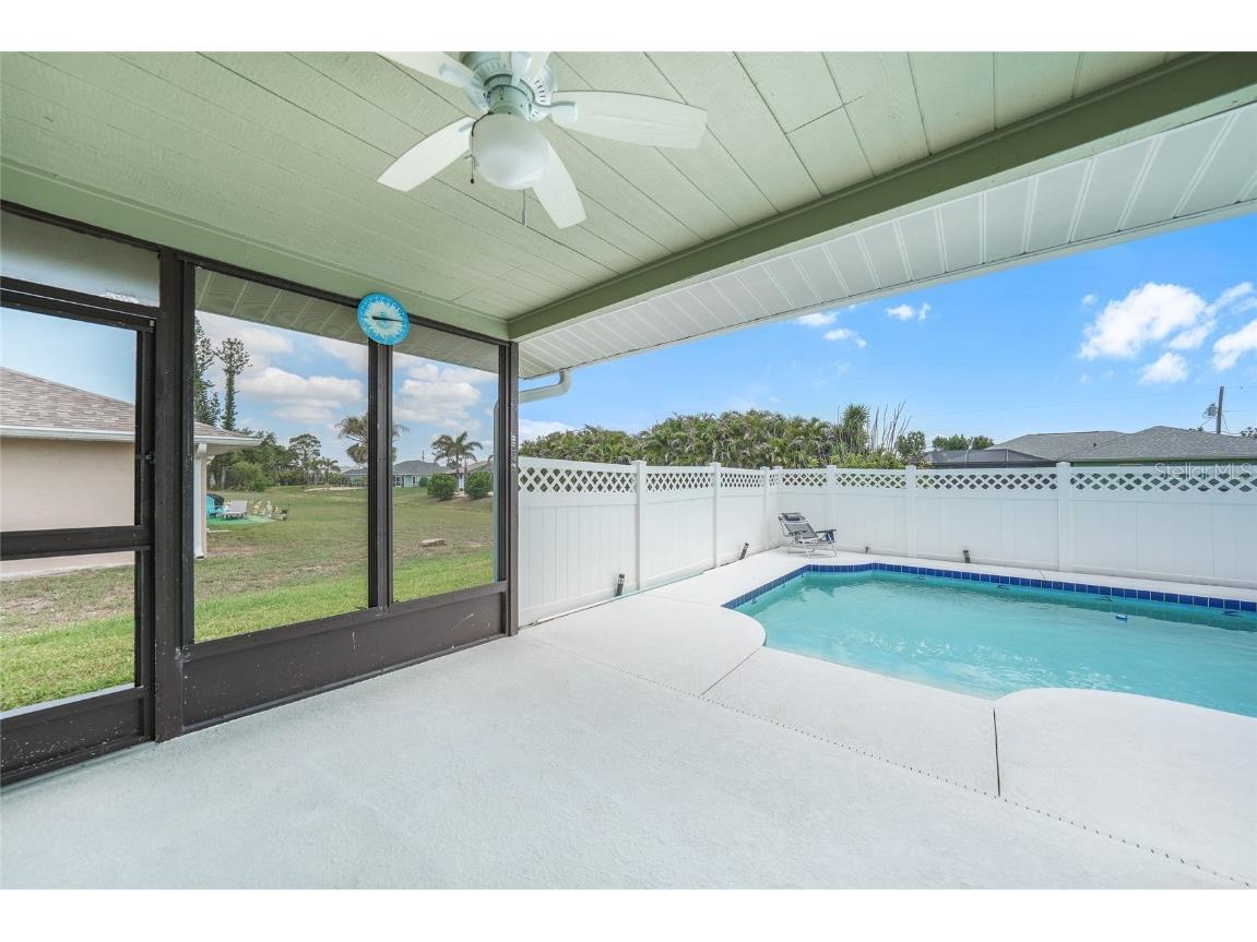 279 Mark Twain Lane Rotonda West FL 33947 D6142410 image37