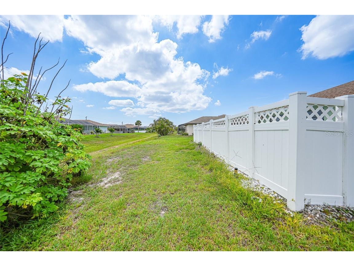 279 Mark Twain Lane Rotonda West FL 33947 D6142410 image40