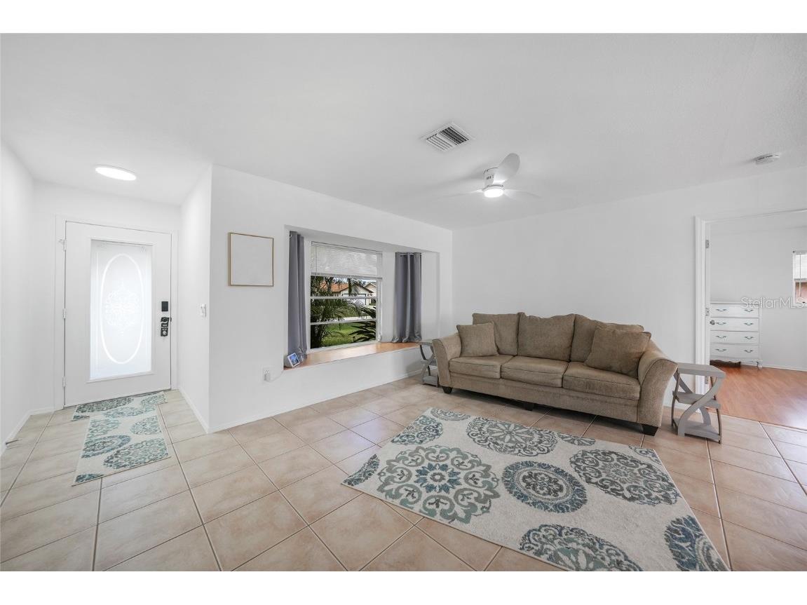 279 Mark Twain Lane Rotonda West FL 33947 D6142410 image5