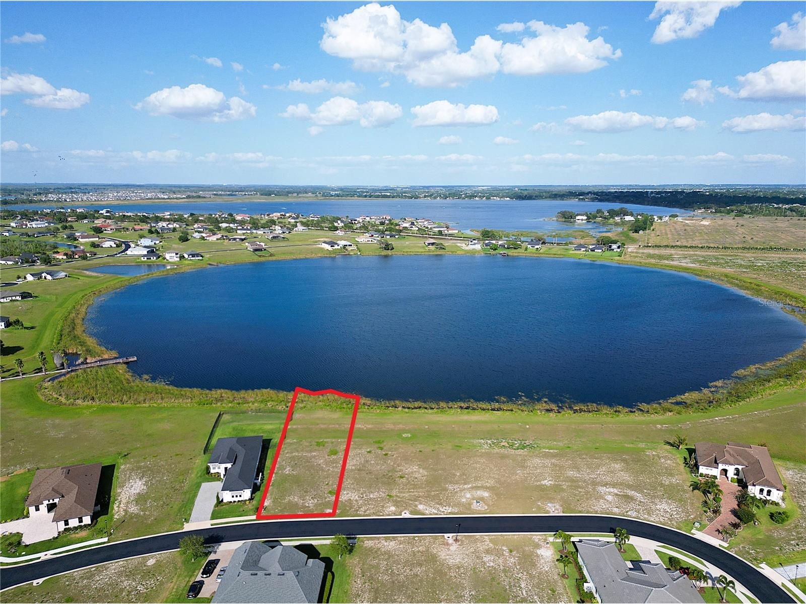 279 Spinnaker Court Auburndale FL 33823 - LAKE MEDORA S5143397 image1