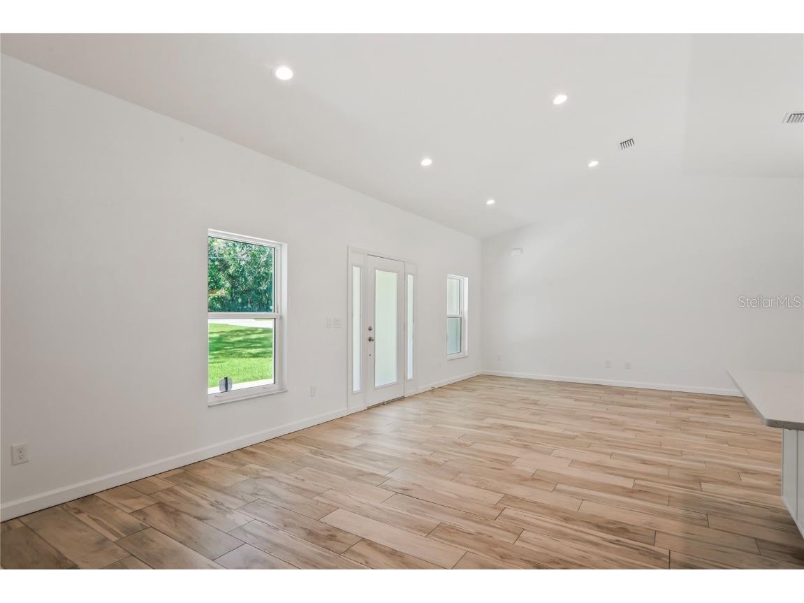 279 W Pearson Street Hernando FL 34442 TB8413587 image8