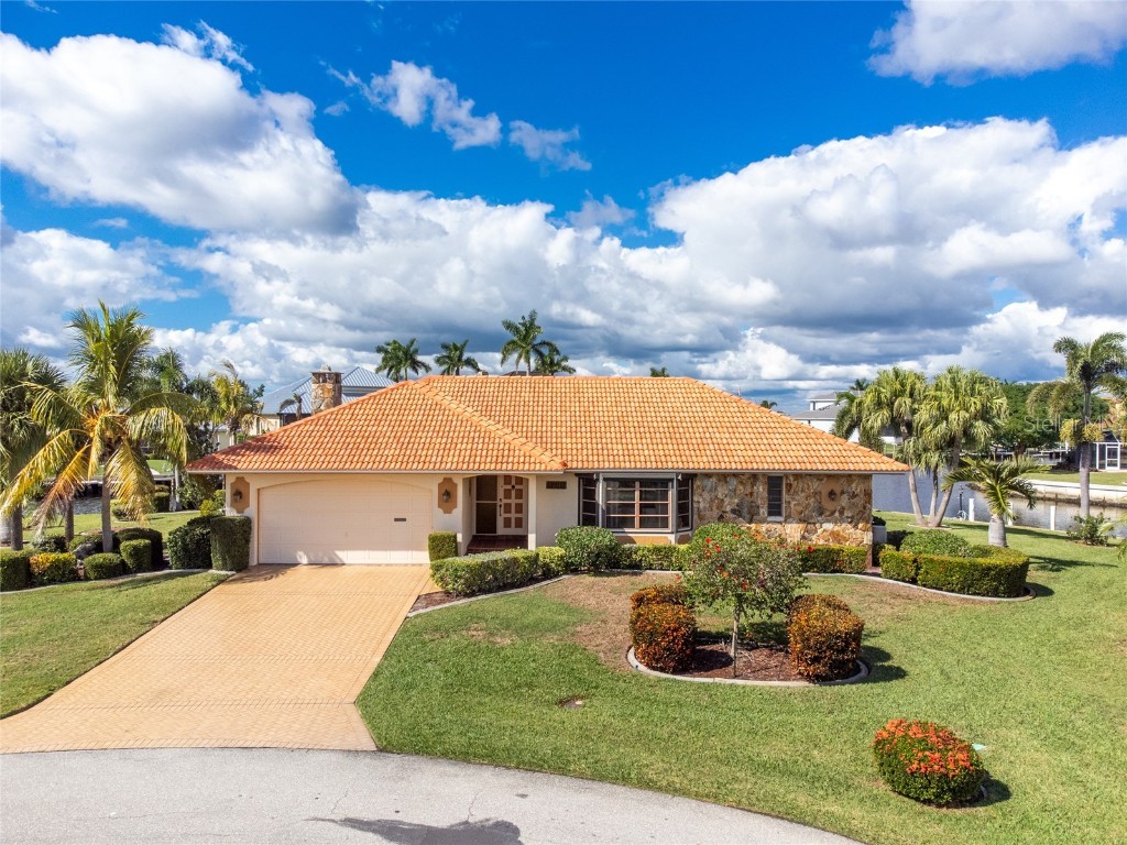 2790 Bay Court Punta Gorda FL 33950 C7484081 image1