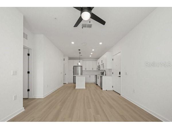 2790 Grand Ave Street #B3 Saint Petersburg FL 33716 O6230092 image21