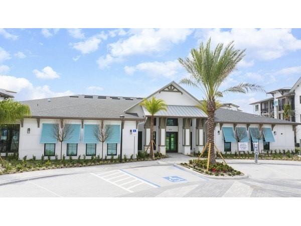 2790 Grand Ave Street #B3 Saint Petersburg FL 33716 O6230092 image30