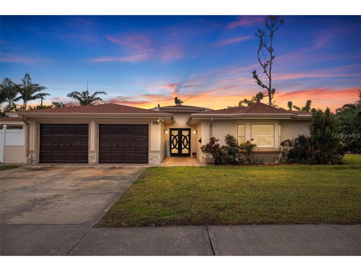 2790 Pinellas Point Drive S Saint Petersburg FL 33712 TB8413167 image1