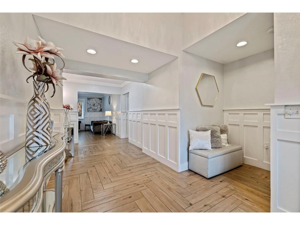 2790 Pinellas Point Drive S Saint Petersburg FL 33712 TB8413167 image22