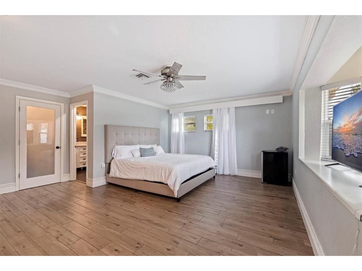 2790 Pinellas Point Drive S Saint Petersburg FL 33712 TB8413167 image24