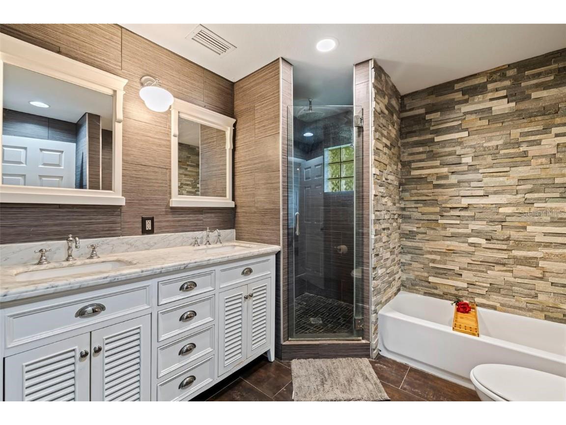 2790 Pinellas Point Drive S Saint Petersburg FL 33712 TB8413167 image25