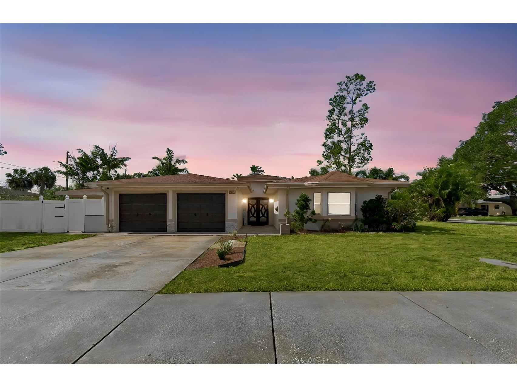 2790 Pinellas Point Drive S Saint Petersburg FL 33712 TB8504600 image1