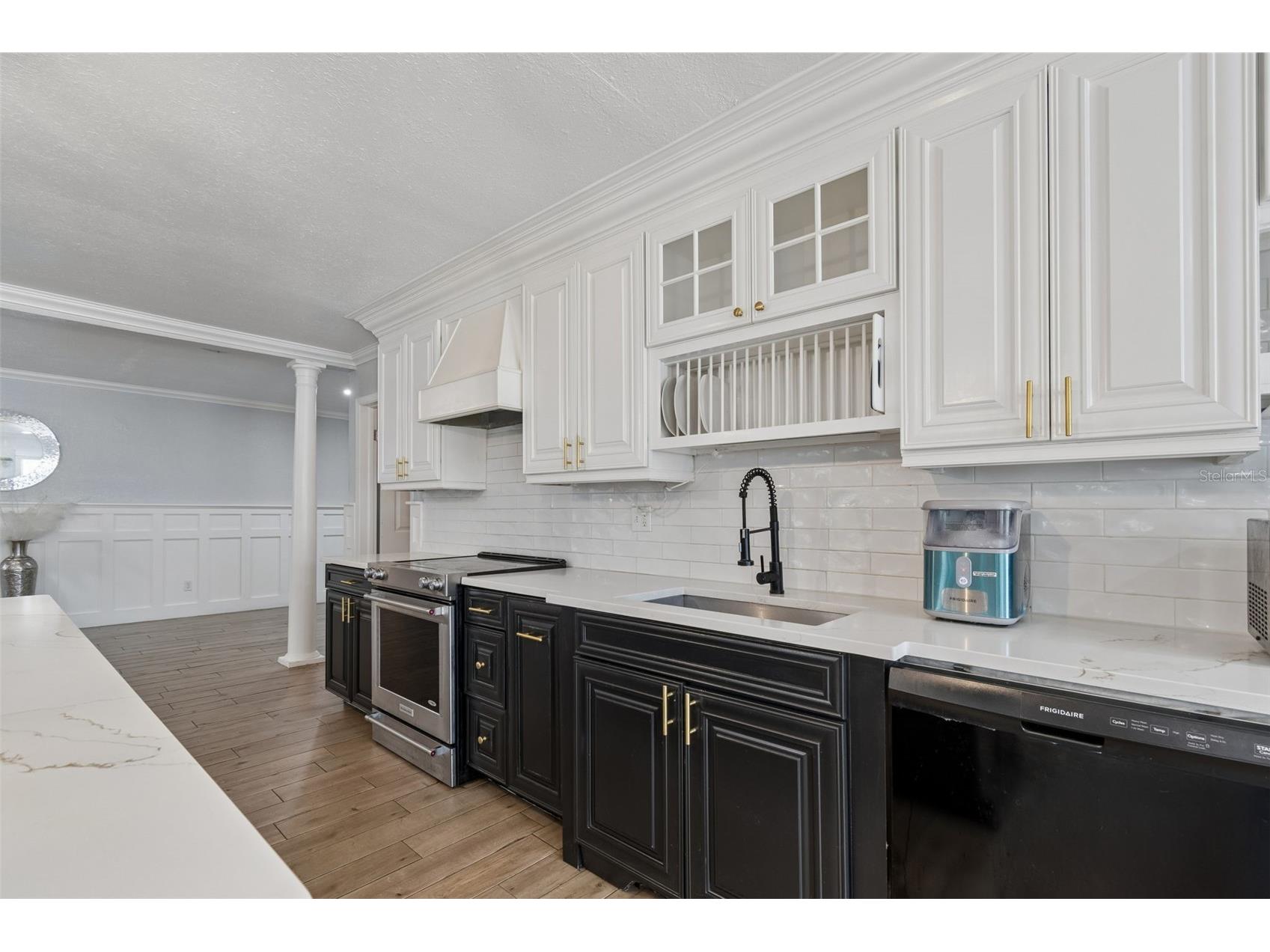2790 Pinellas Point Drive S Saint Petersburg FL 33712 TB8504600 image20