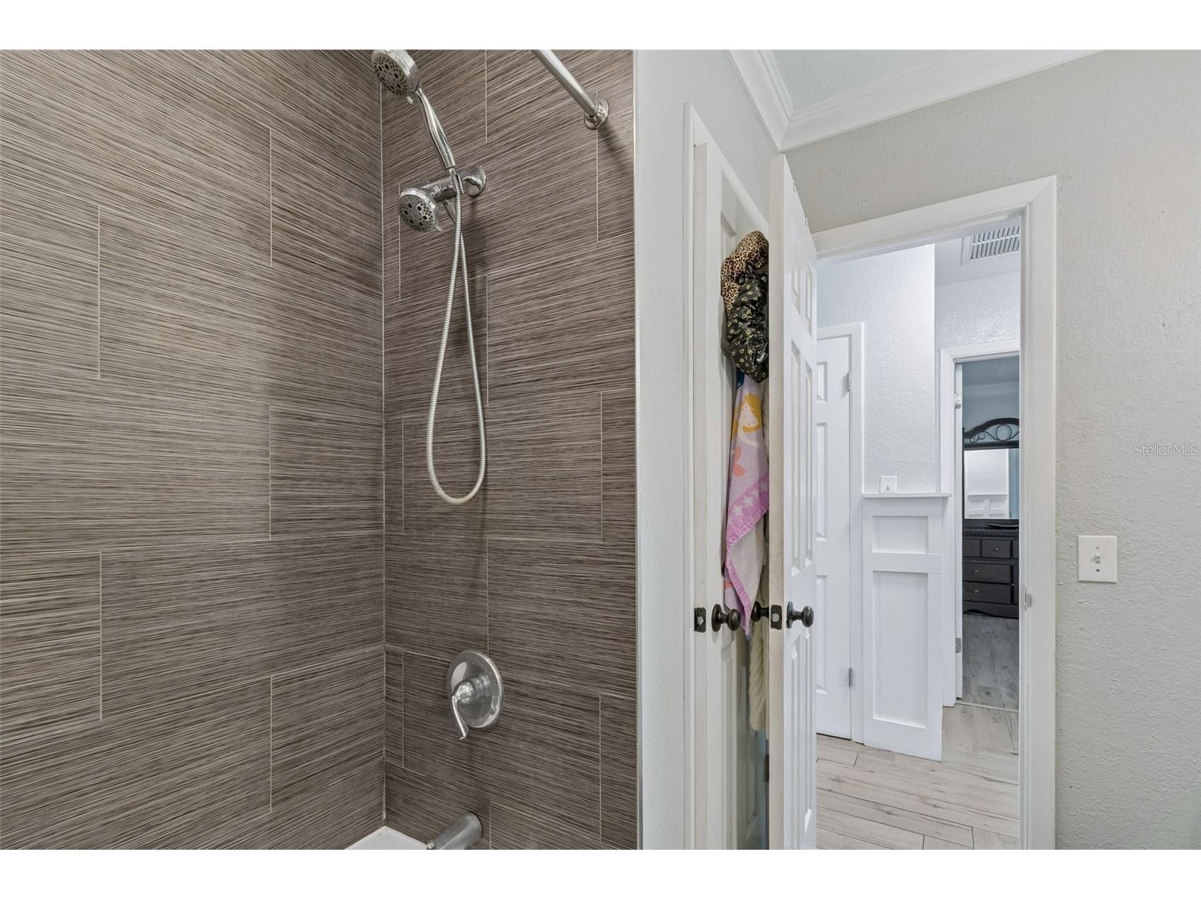 2790 Pinellas Point Drive S Saint Petersburg FL 33712 TB8504600 image48