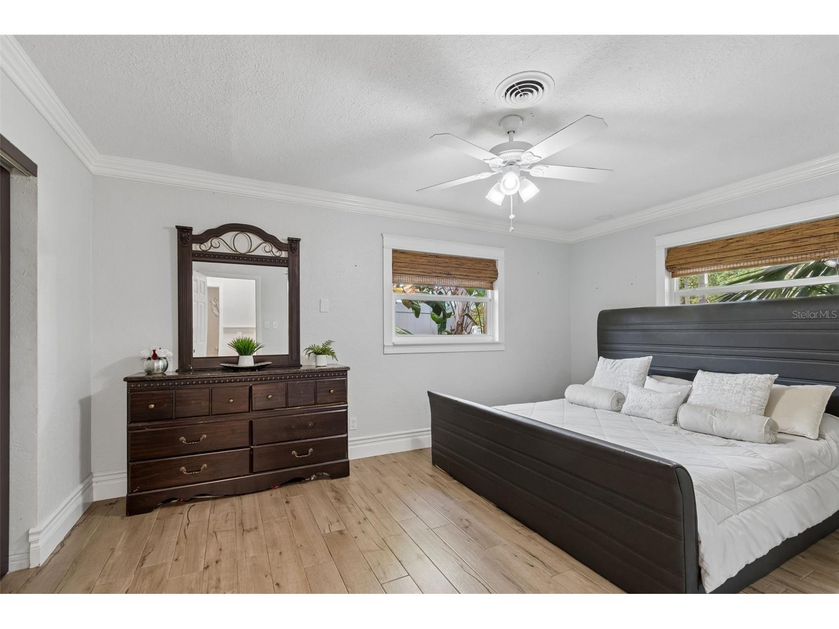 2790 Pinellas Point Drive S Saint Petersburg FL 33712 TB8504600 image51