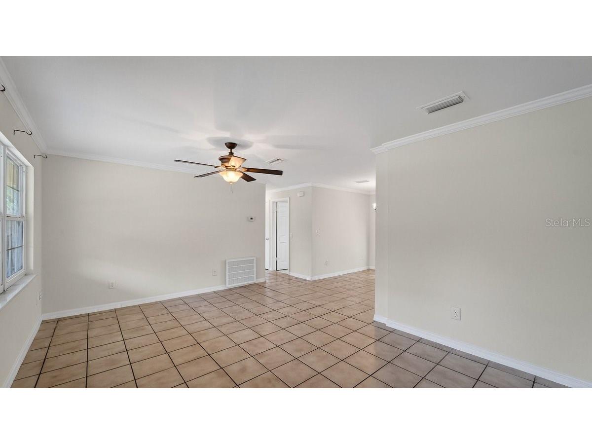 2791 Fulford Street Deltona FL 32738 V4948289 image13