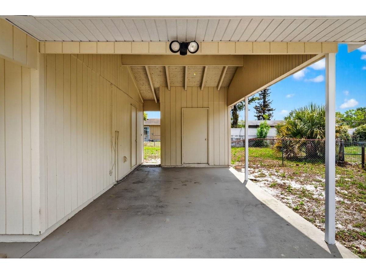 2791 Fulford Street Deltona FL 32738 V4948289 image33
