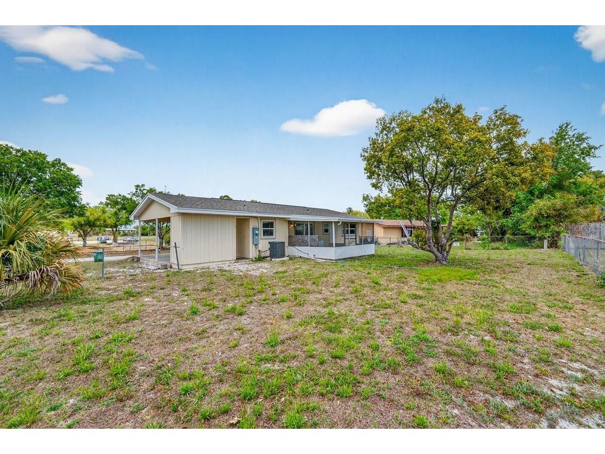 2791 Fulford Street Deltona FL 32738 V4948289 image36