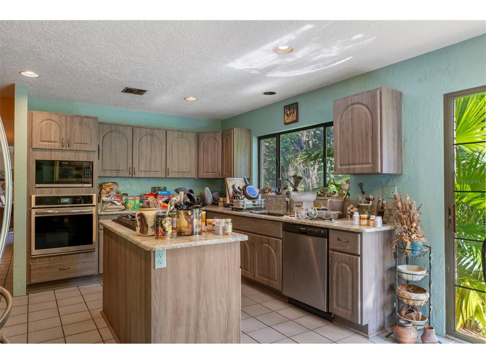 27910 Debbie Road Okahumpka FL 34762 OM715893 image20