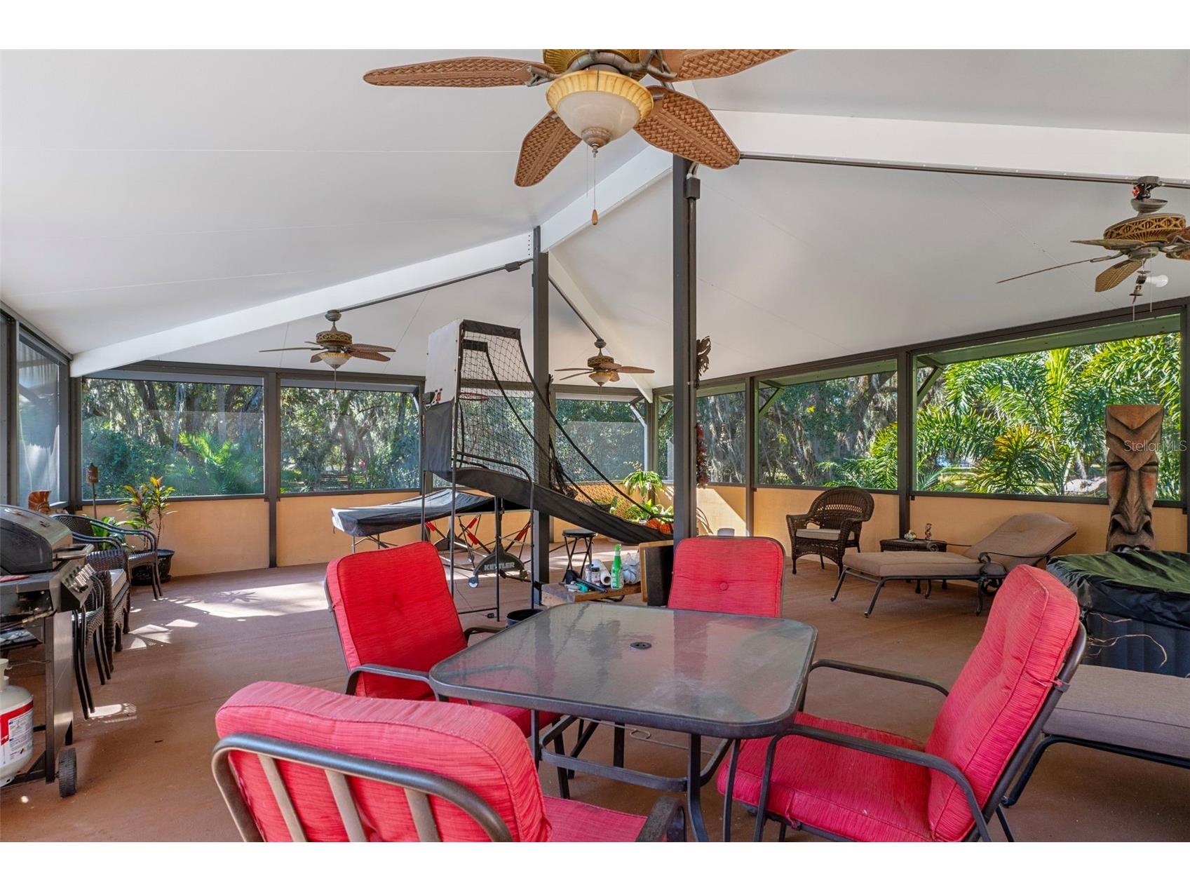 27910 Debbie Road Okahumpka FL 34762 OM715893 image46