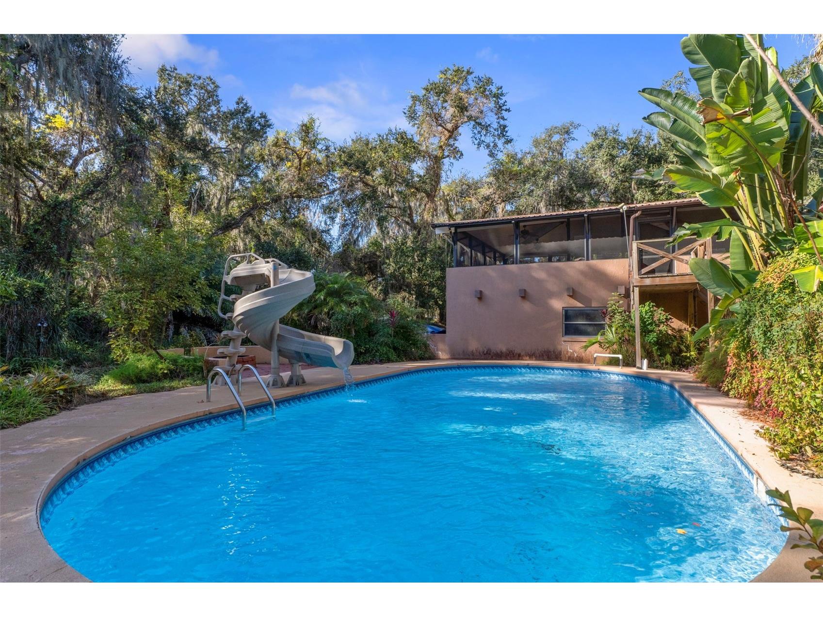 27910 Debbie Road Okahumpka FL 34762 OM715893 image52