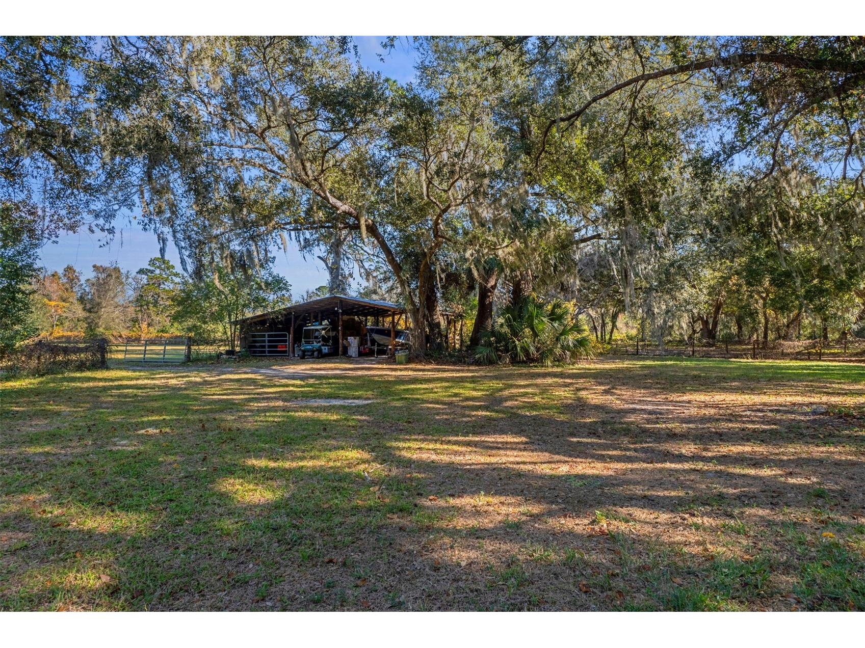 27910 Debbie Road Okahumpka FL 34762 OM715893 image67