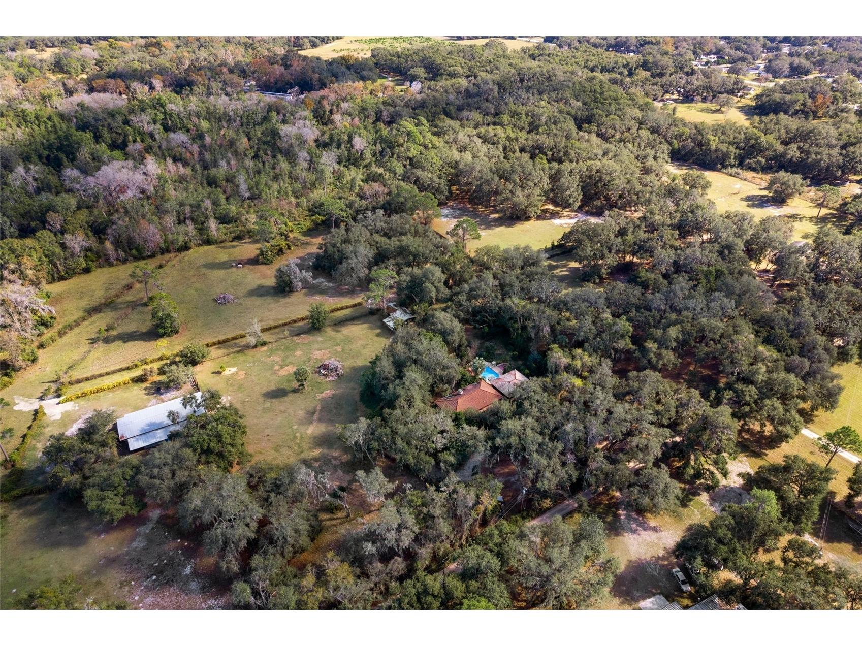 27910 Debbie Road Okahumpka FL 34762 OM715893 image80