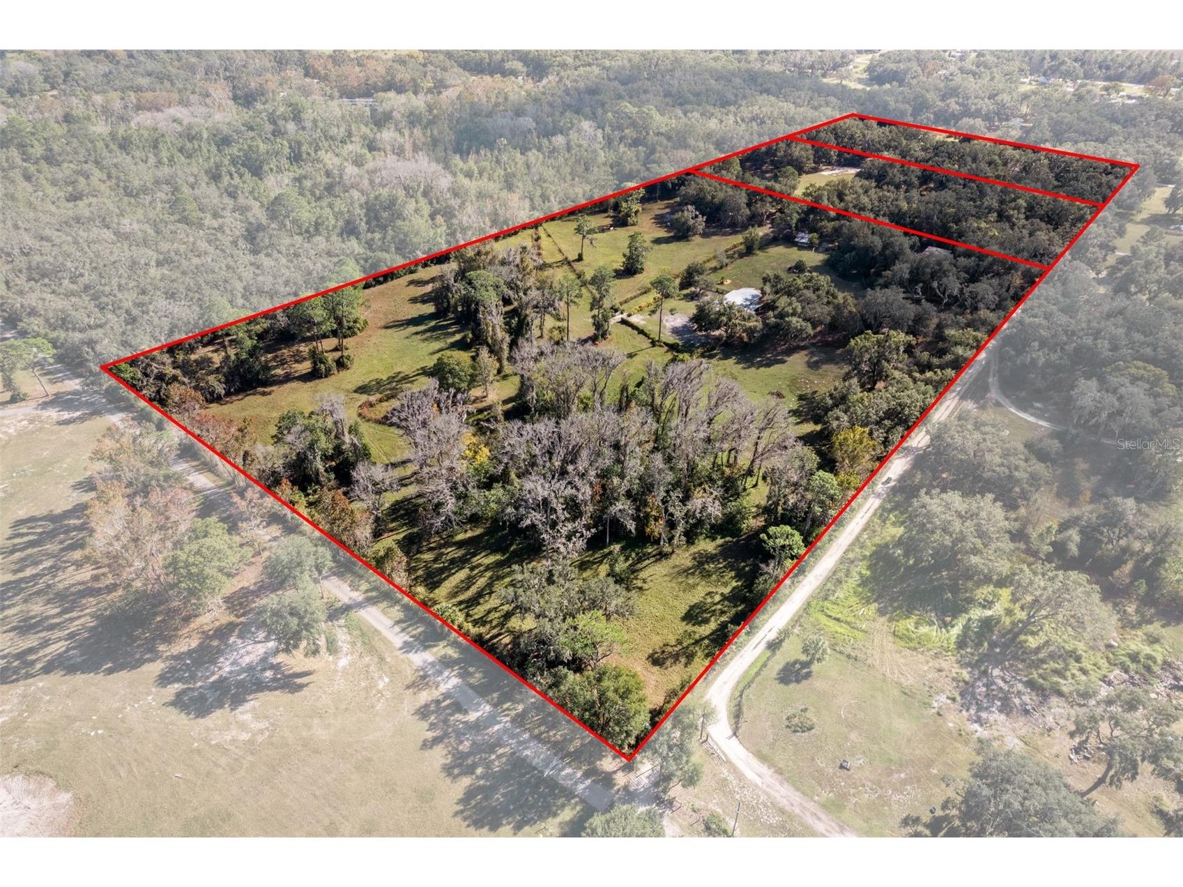 27910 Debbie Road Okahumpka FL 34762 OM715893 image81