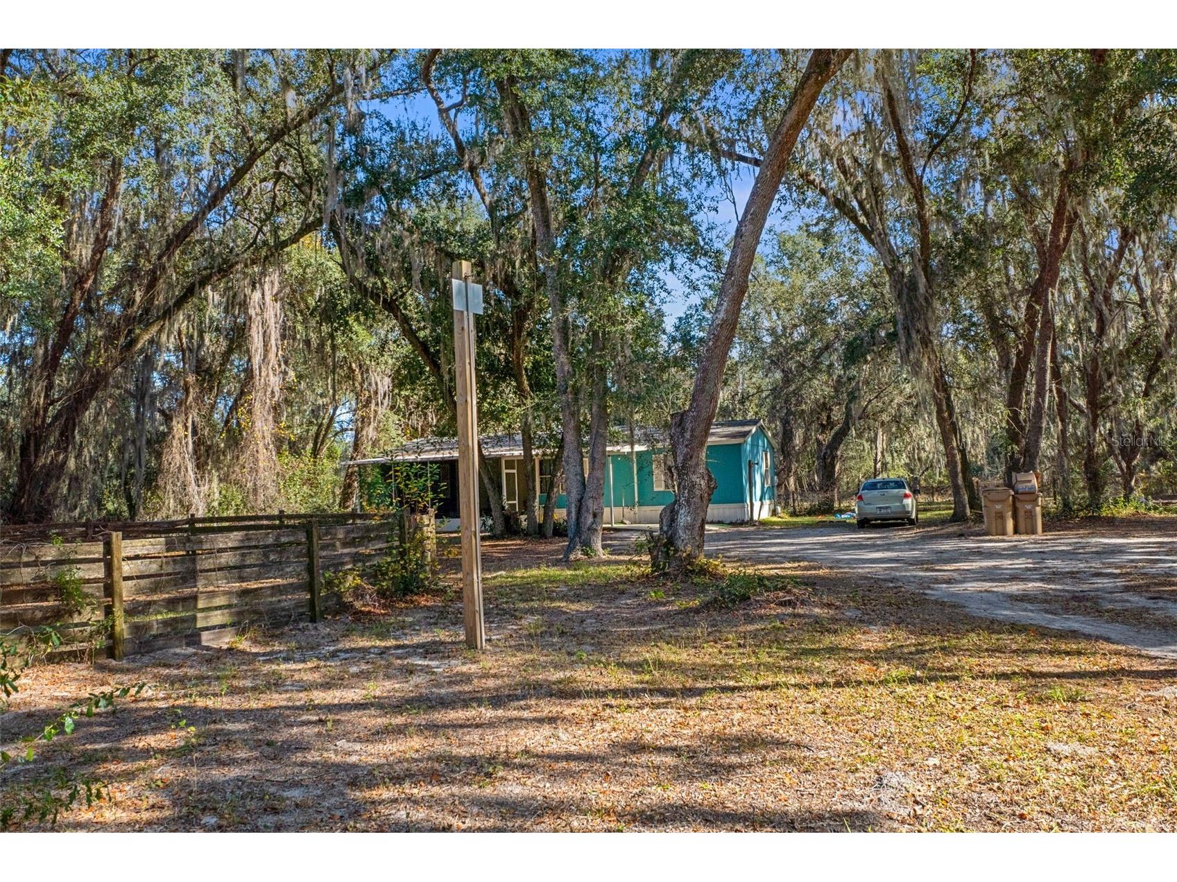 27910 Debbie Road Okahumpka FL 34762 OM715893 image86