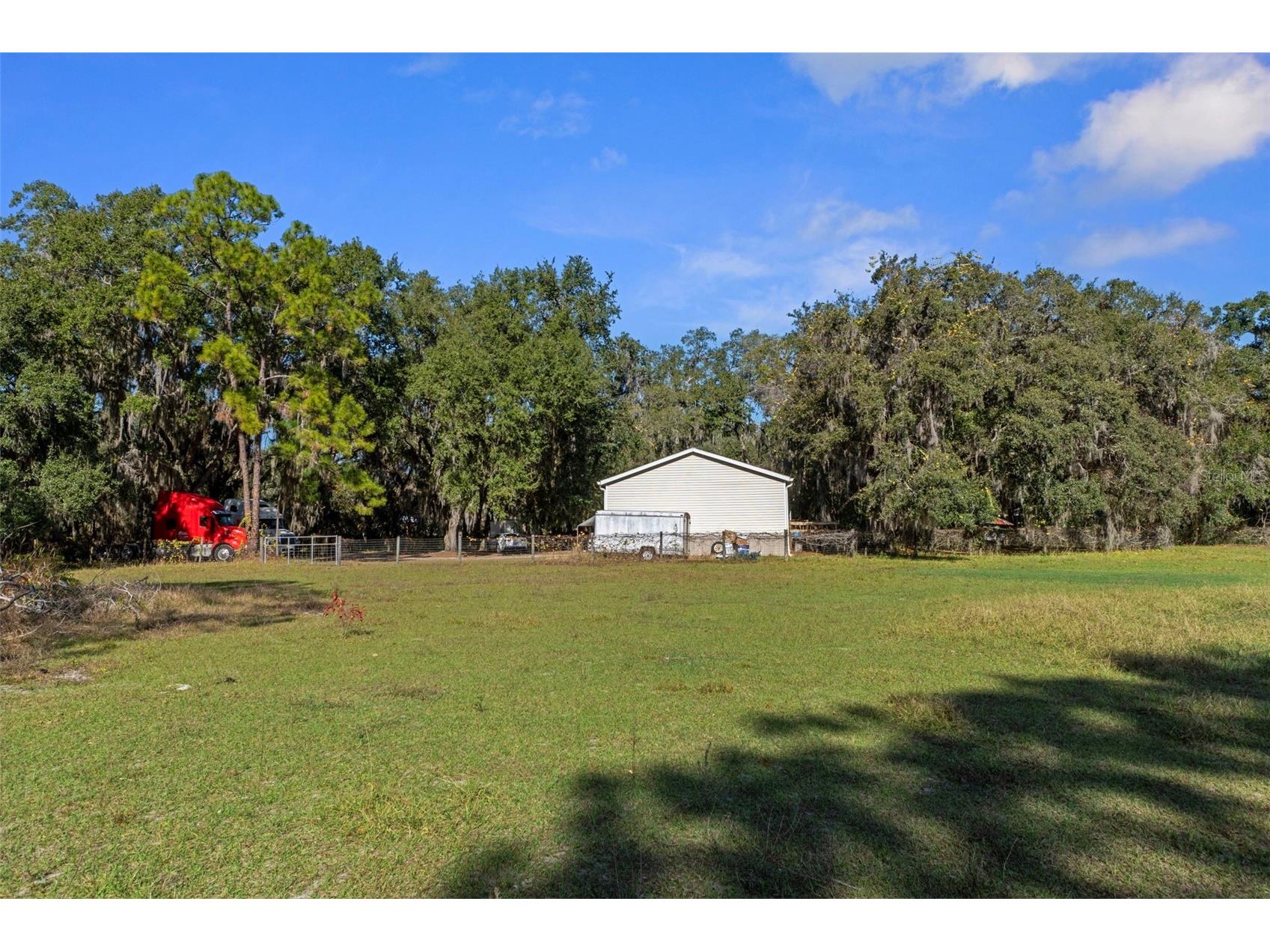 27910 Debbie Road Okahumpka FL 34762 OM715893 image94