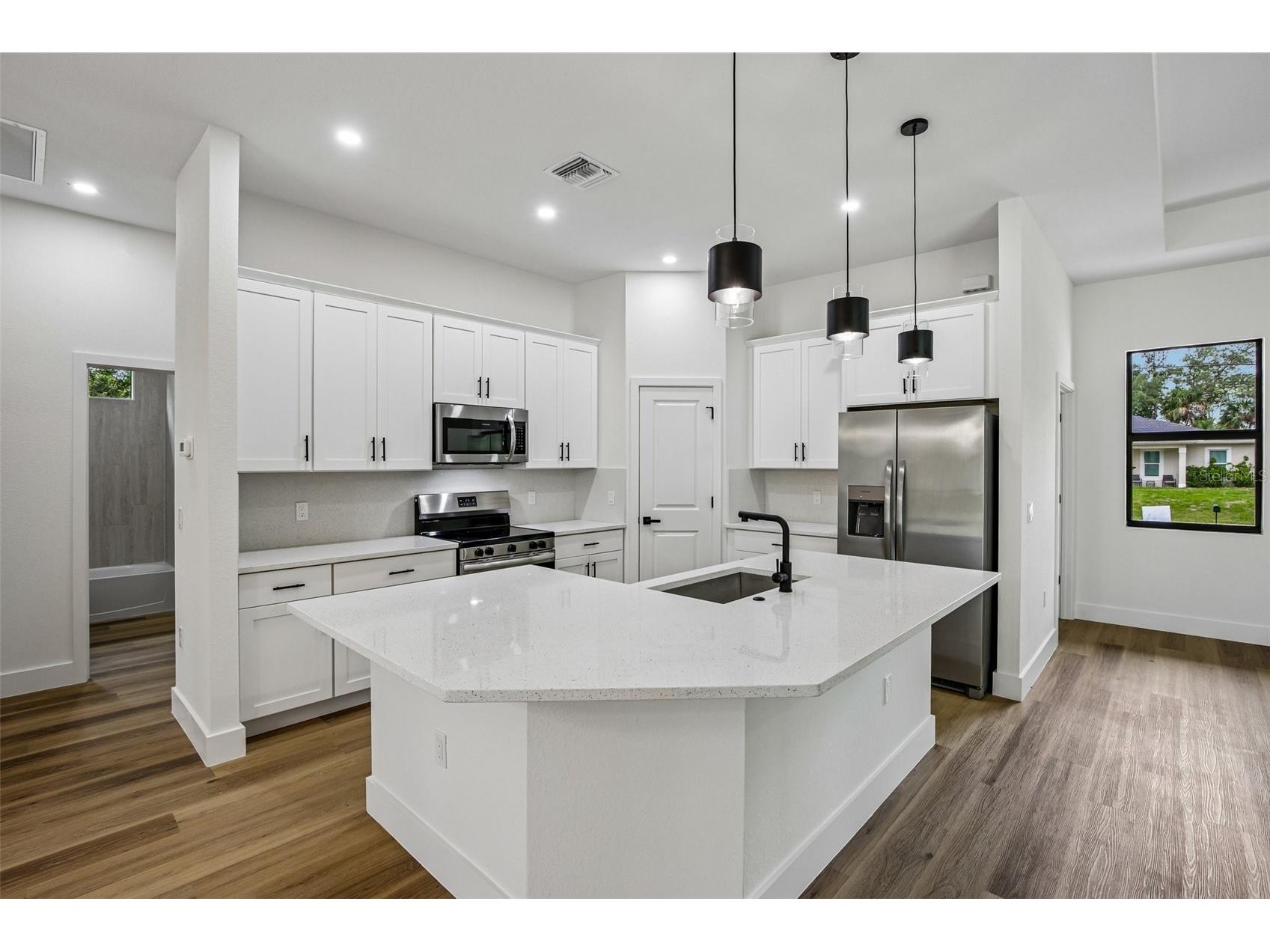2792 Abbeville Road North Port FL 34288 C7527228 image12