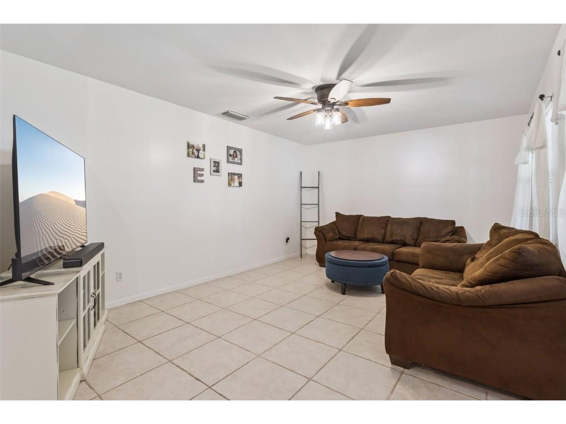 27922 Tammi Drive Tavares FL 32778 O6352517 image9