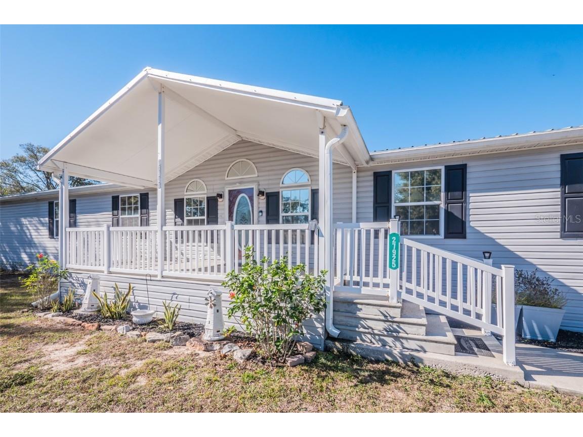 27925 N Pelican Isle Drive Leesburg FL 34748 G5106102 image1