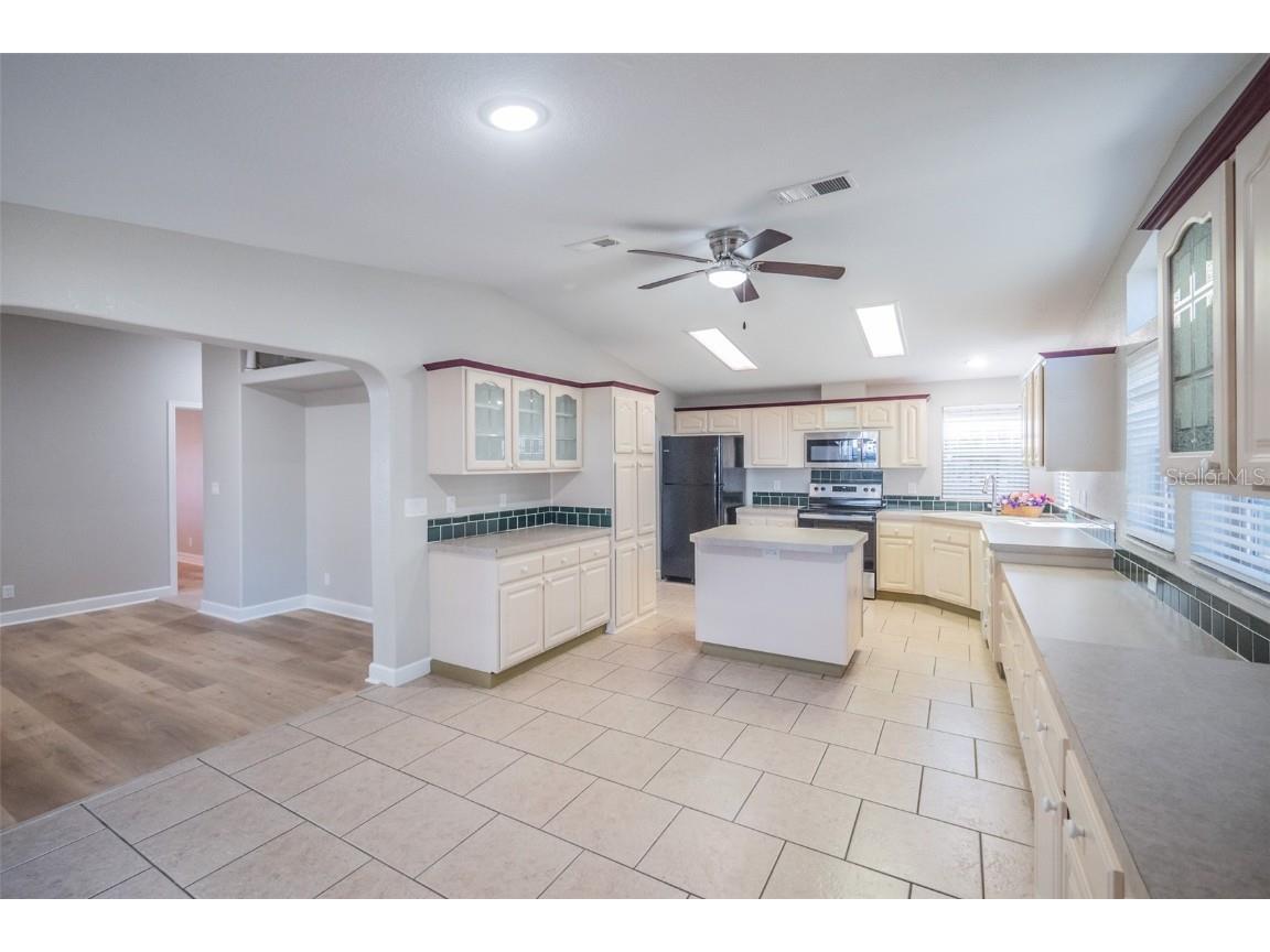 27925 N Pelican Isle Drive Leesburg FL 34748 G5106102 image12