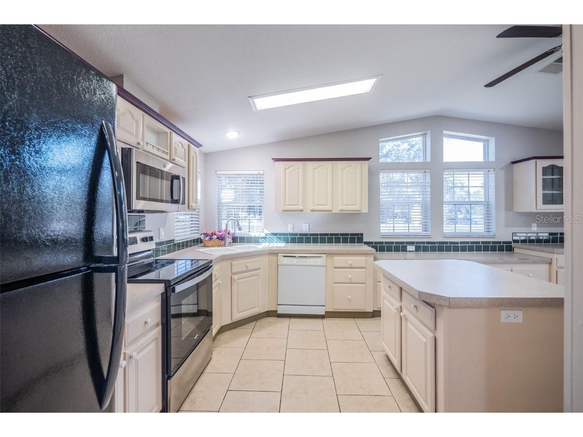 27925 N Pelican Isle Drive Leesburg FL 34748 G5106102 image9