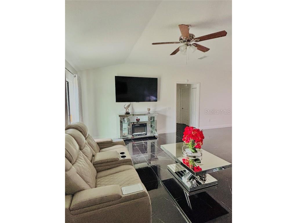 2793 Hudson Street Lakeland FL 33810 TB8342402 image8