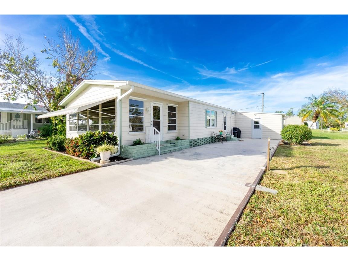 27941 Leatherwood Circle Punta Gorda FL 33950 D6134300 image1