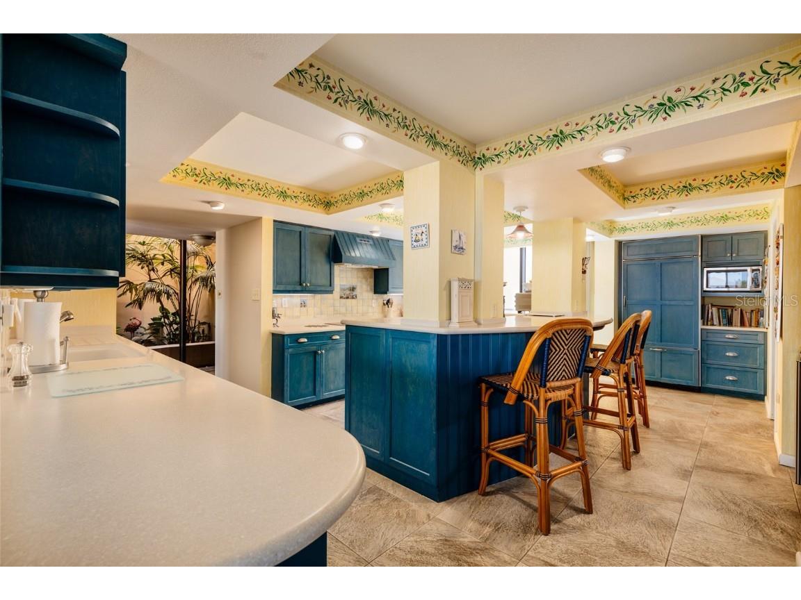 2795 Kipps Colony Drive S #101-102 Saint Petersburg FL 33707 TB8440076 image14