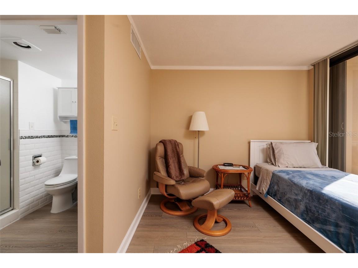 2795 Kipps Colony Drive S #101-102 Saint Petersburg FL 33707 TB8440076 image29