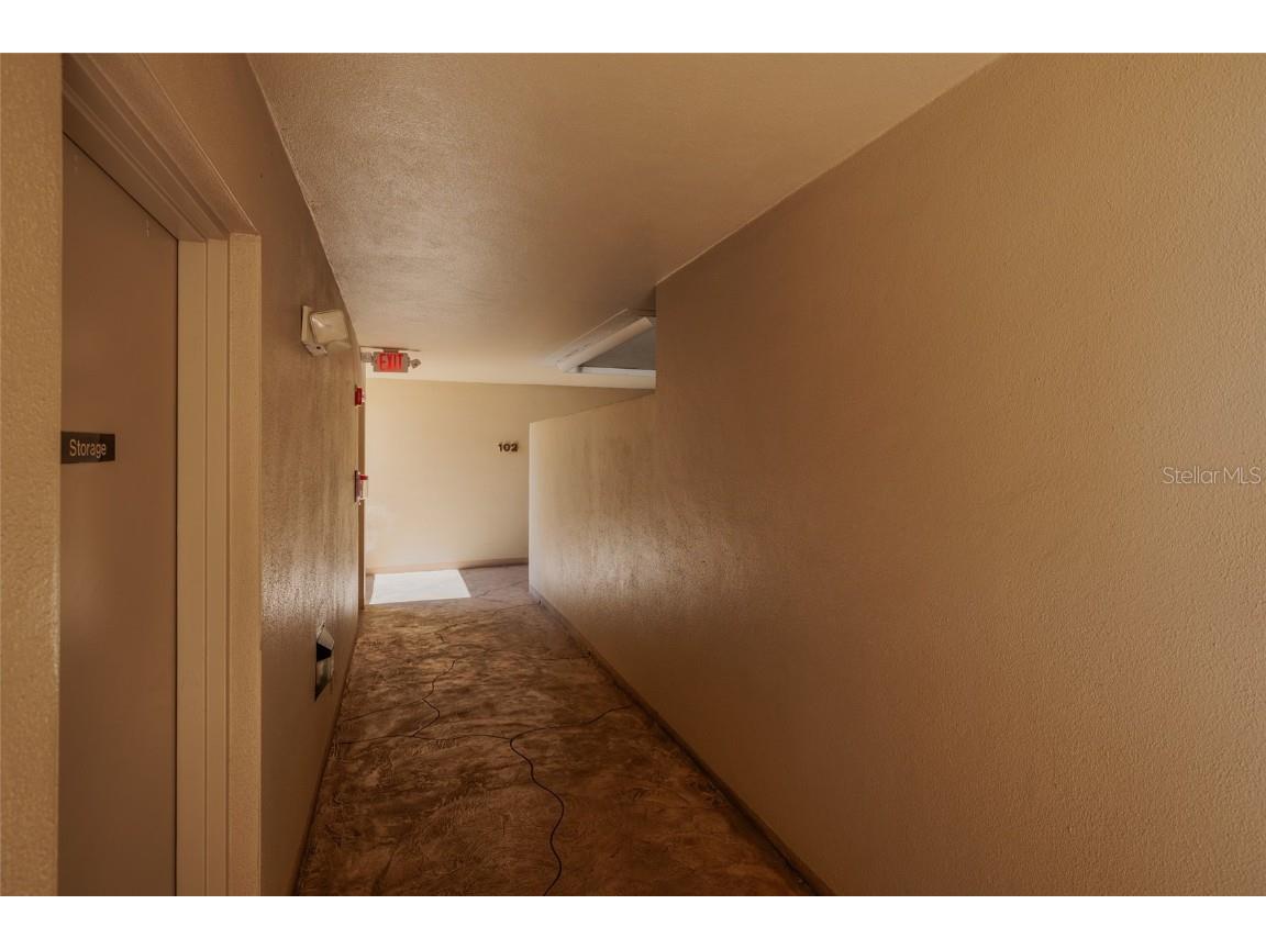 2795 Kipps Colony Drive S #101-102 Saint Petersburg FL 33707 TB8440076 image3