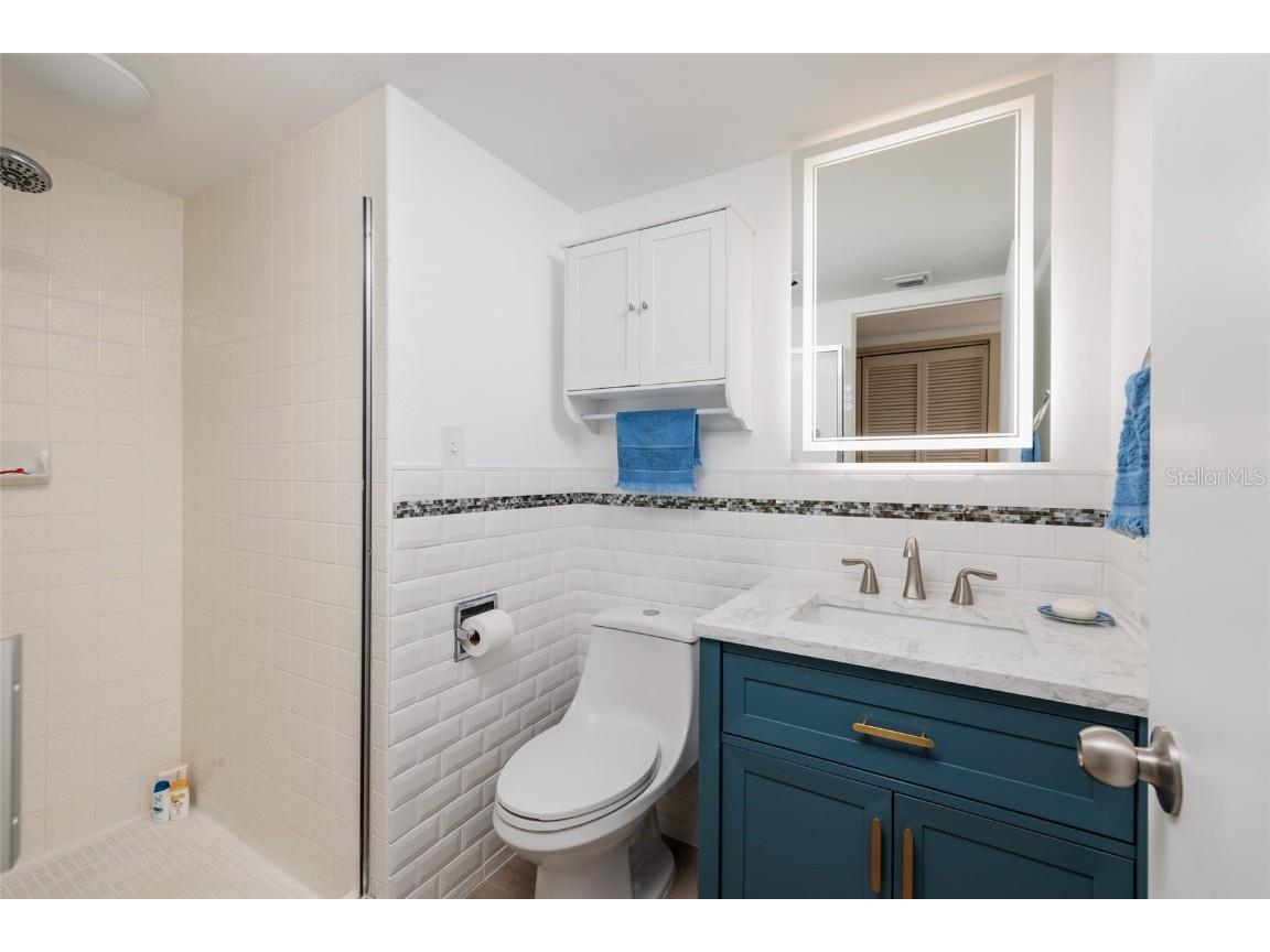 2795 Kipps Colony Drive S #101-102 Saint Petersburg FL 33707 TB8440076 image30