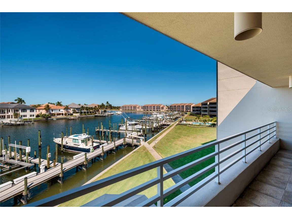 2795 Kipps Colony Drive S #101-102 Saint Petersburg FL 33707 TB8440076 image49