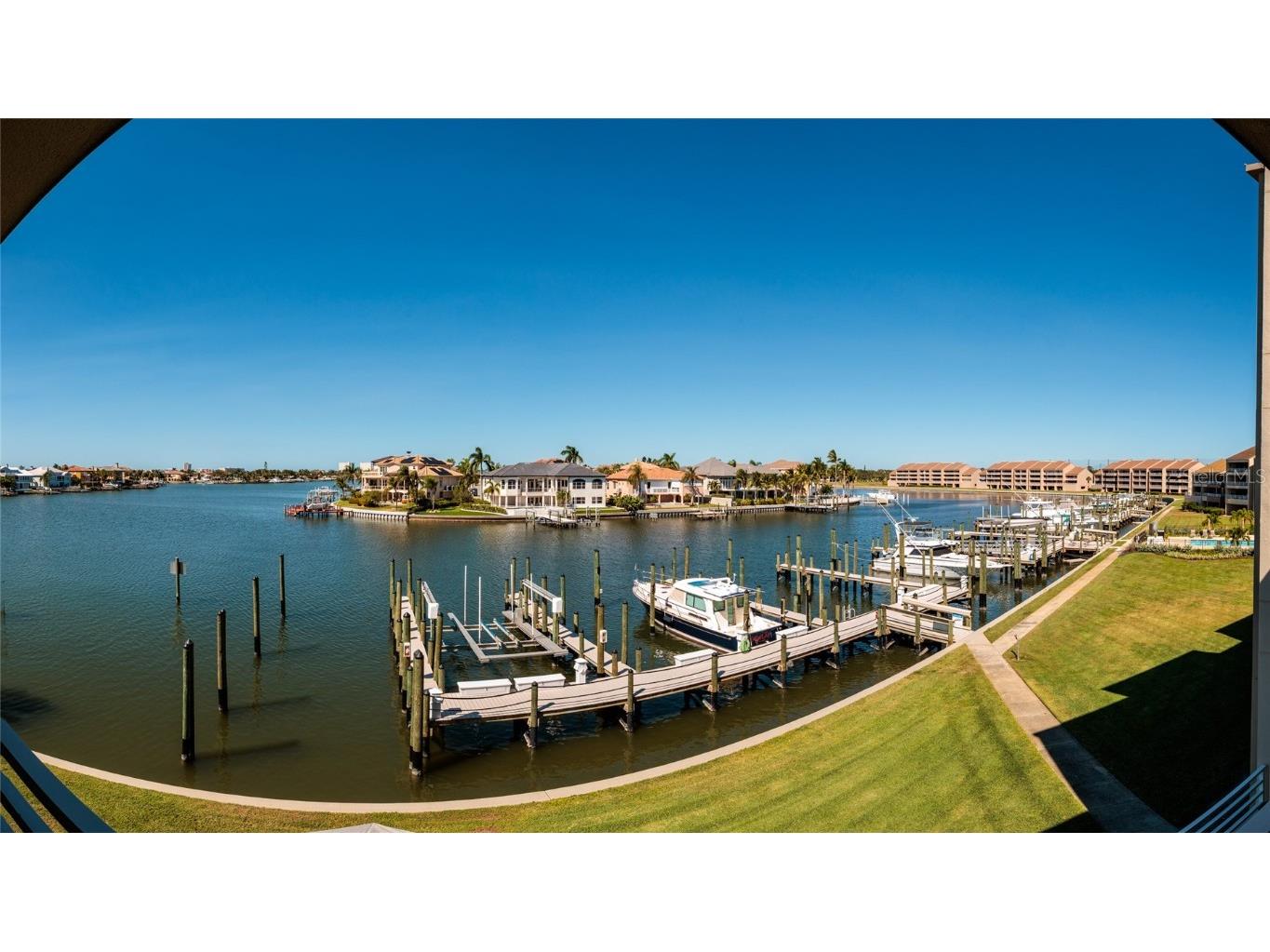 2795 Kipps Colony Drive S #101-102 Saint Petersburg FL 33707 TB8440076 image52