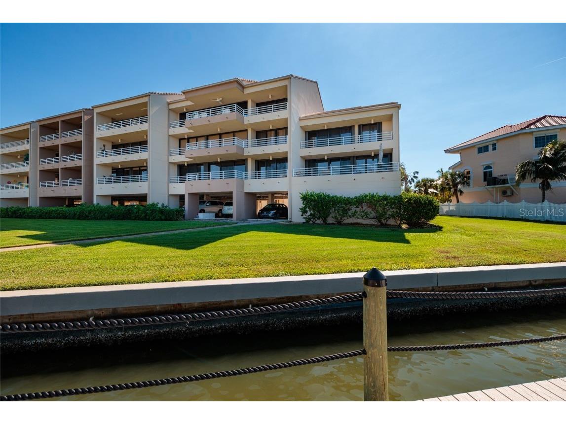 2795 Kipps Colony Drive S #101-102 Saint Petersburg FL 33707 TB8440076 image65