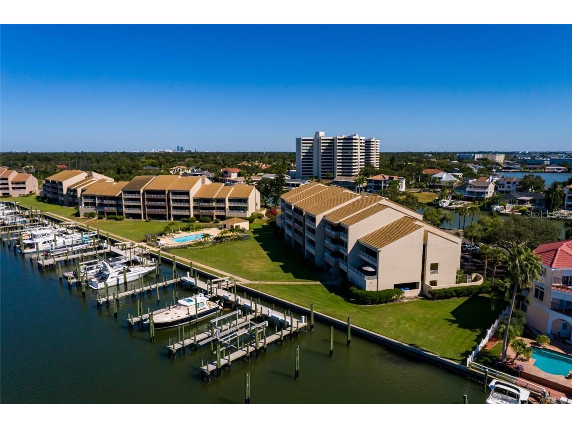 2795 Kipps Colony Drive S #101-102 Saint Petersburg FL 33707 TB8440076 image80