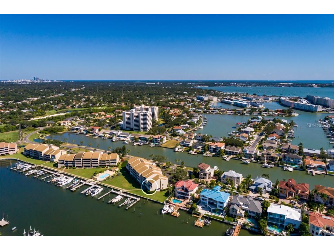 2795 Kipps Colony Drive S #101-102 Saint Petersburg FL 33707 TB8440076 image86