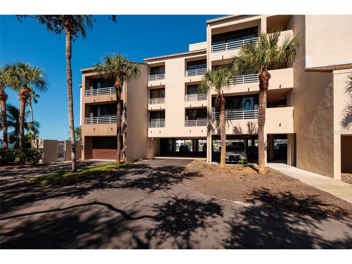 2795 Kipps Colony Drive S #101-102 Saint Petersburg FL 33707 TB8440076 image91