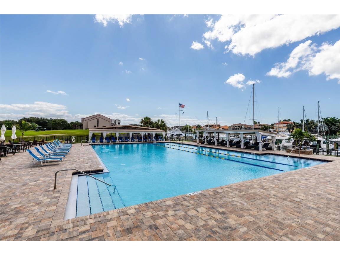 2795 Kipps Colony Drive S #101-102 Saint Petersburg FL 33707 TB8440076 image97