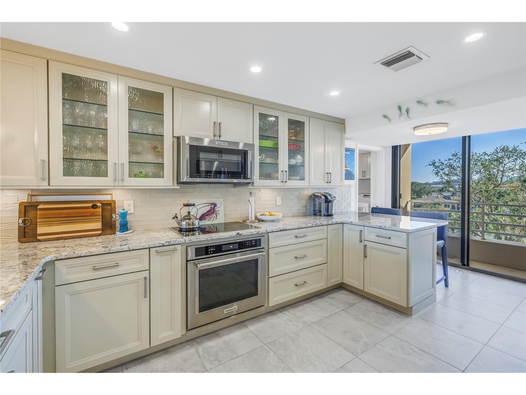 2795 Kipps Colony Drive S #305 Saint Petersburg FL 33707 - BOCA CIEGA BAY TB8493098 image18