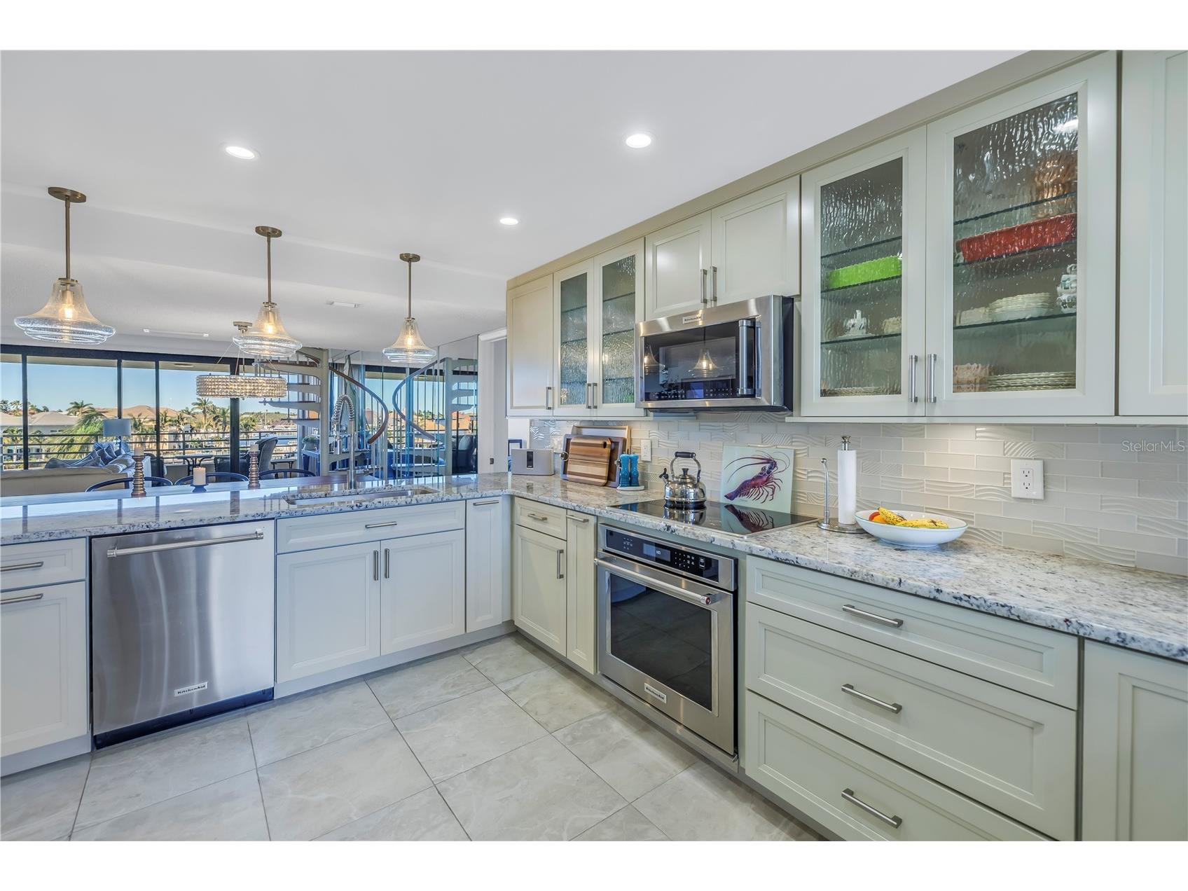 2795 Kipps Colony Drive S #305 Saint Petersburg FL 33707 - BOCA CIEGA BAY TB8493098 image19