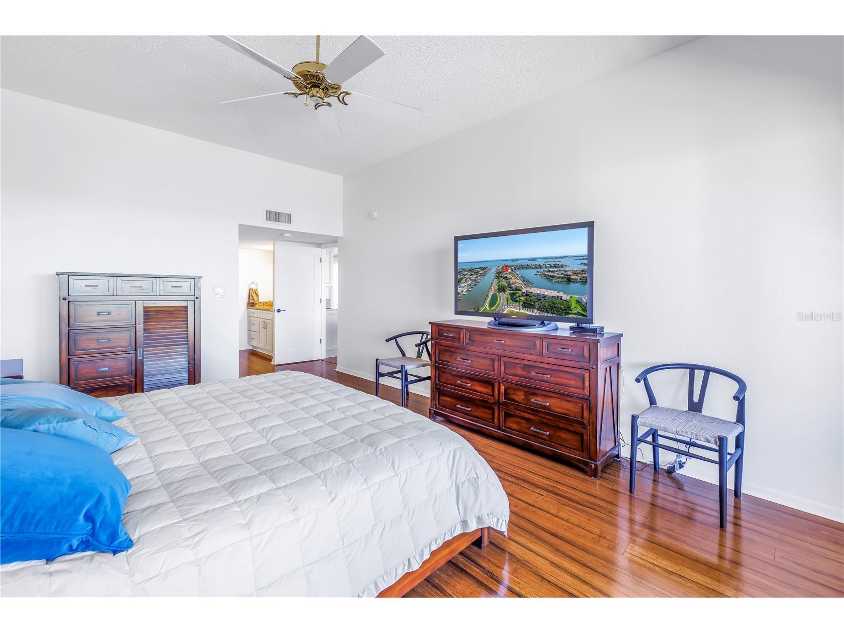 2795 Kipps Colony Drive S #305 Saint Petersburg FL 33707 - BOCA CIEGA BAY TB8493098 image37