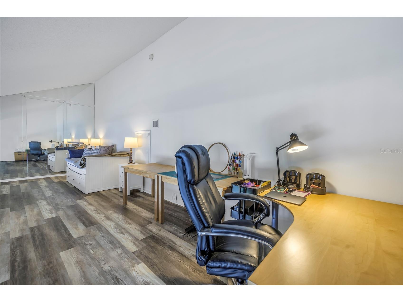 2795 Kipps Colony Drive S #305 Saint Petersburg FL 33707 - BOCA CIEGA BAY TB8493098 image46