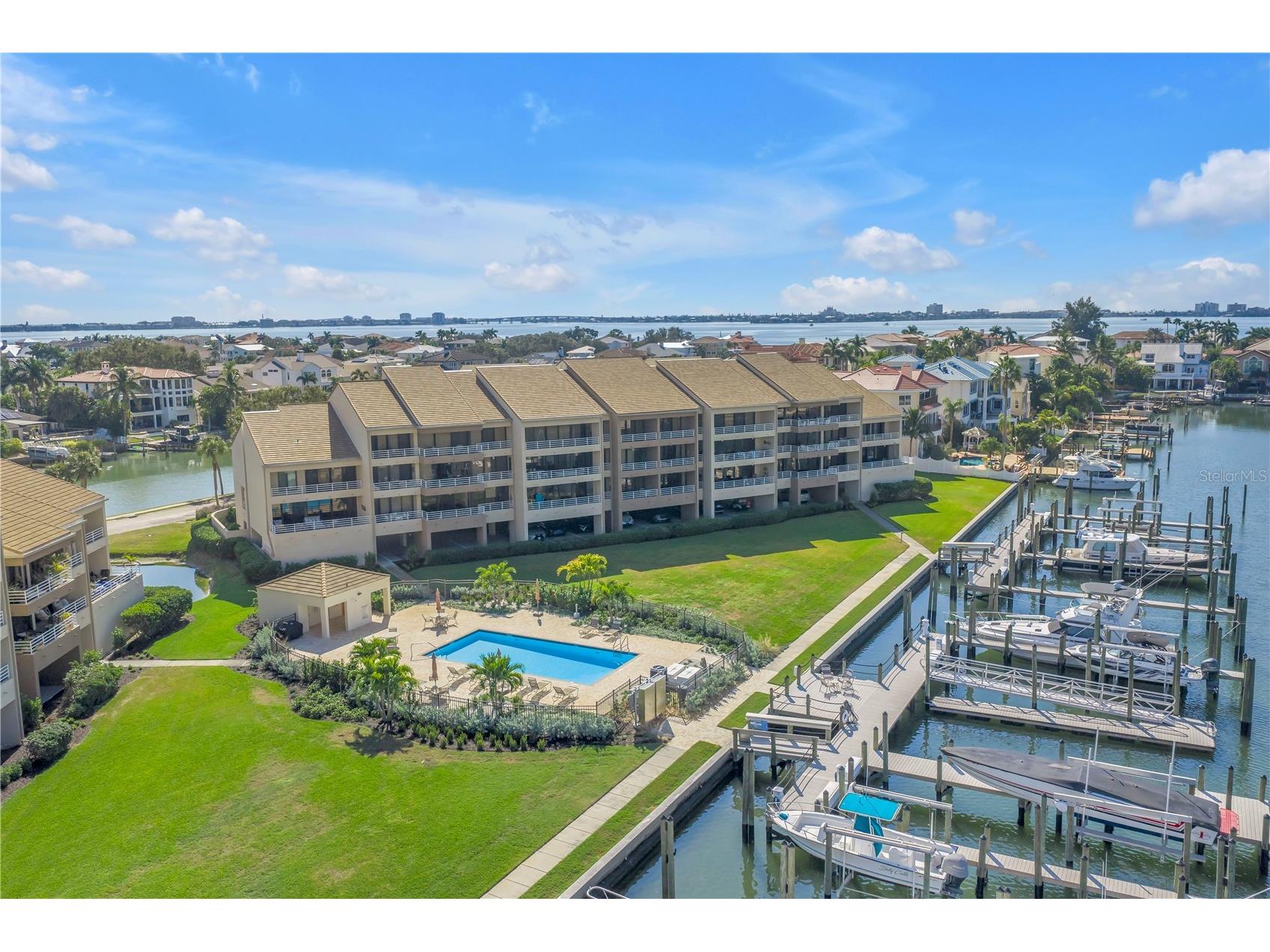 2795 Kipps Colony Drive S #305 Saint Petersburg FL 33707 - BOCA CIEGA BAY TB8493098 image53